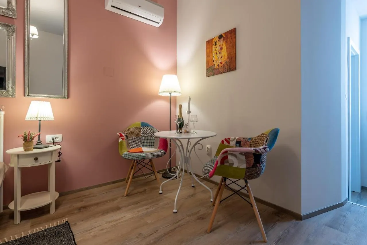 Old City Romantic Studios 4 With Free Private Parking Pula 0*,  Croatia