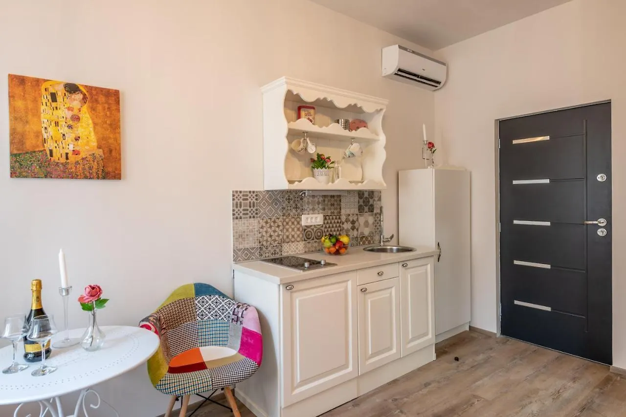 Apartment Old City Romantic Studios 4 With Free Private Parking Pula